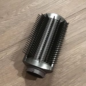 NEW Dyson airwrap attachment